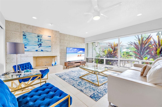 Foto del edificio - 2740 NE 15th St