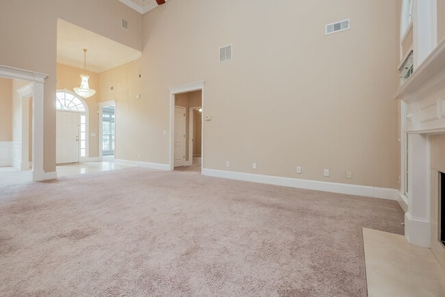 Building Photo - 1763 Macy Ln