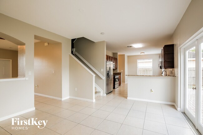Foto del edificio - 3087 SE 6th St