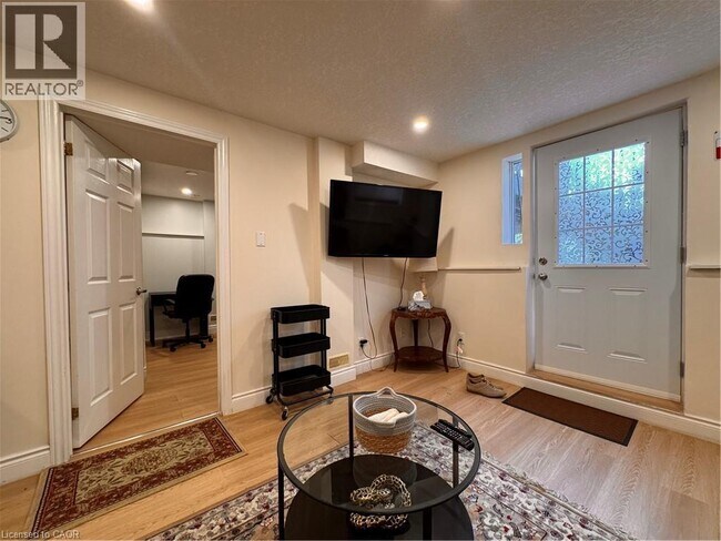 Building Photo - 110 Marl Meadow Dr