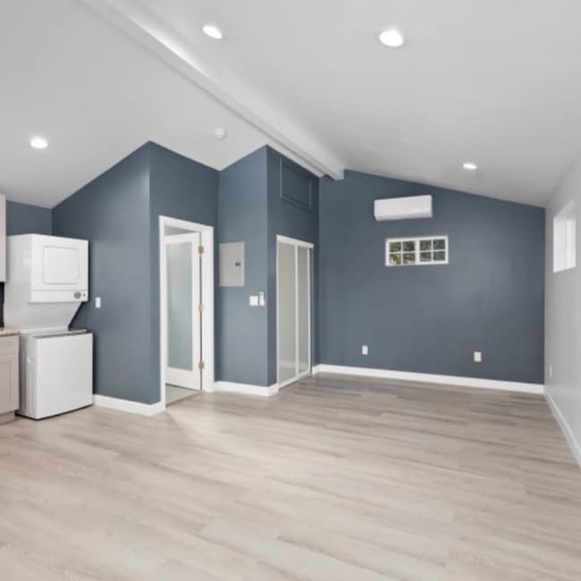 Building Photo - 15247 Binney St