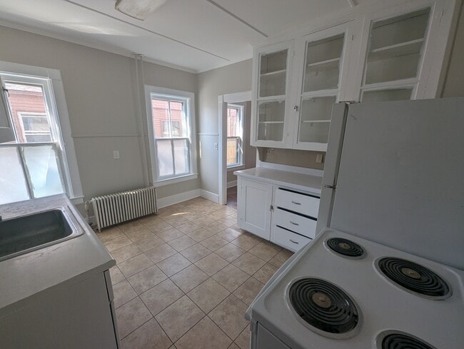 Building Photo - 203 - 205 Union St.