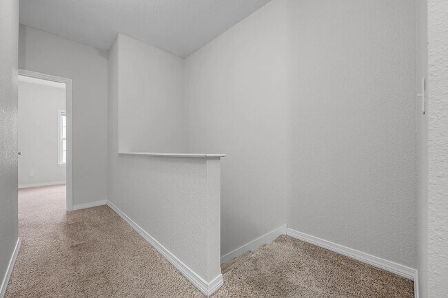 Building Photo - 988 Leigh Ann Ln