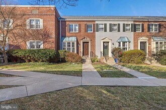 Building Photo - 4940 Bradley Blvd