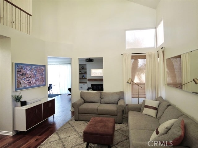 Foto del edificio - 16641 Cobalt Ct