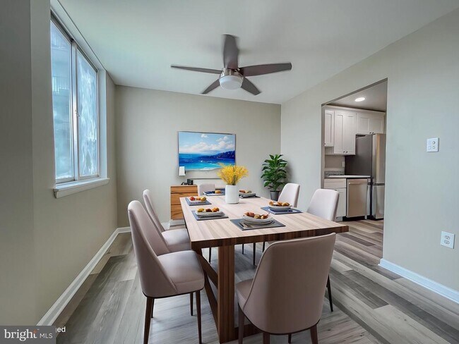 Foto del edificio - 3245 Rio Dr