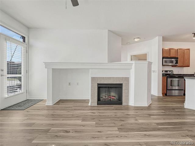 Foto del edificio - 10176 Park Meadows Dr