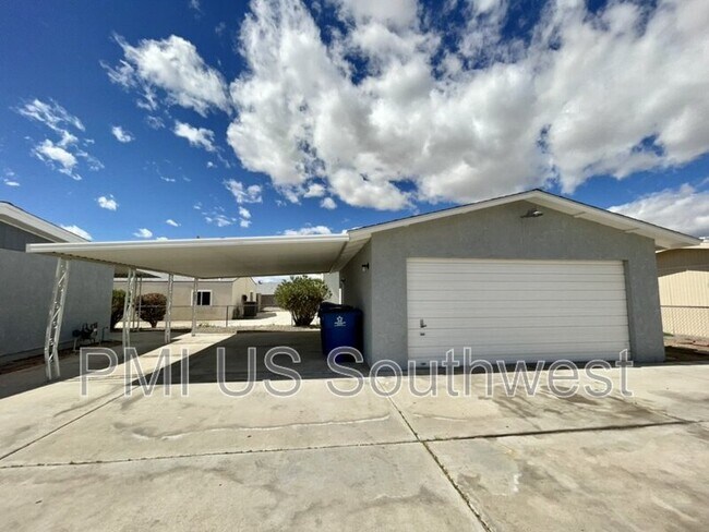 Building Photo - 895 Turney Dr