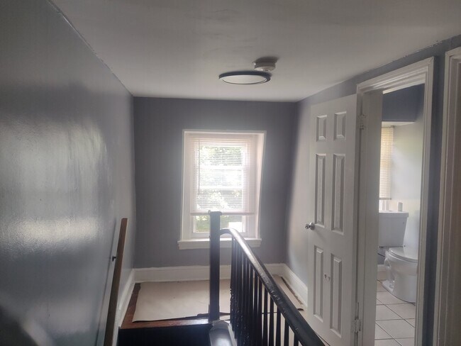 Foto del edificio - 180 E Walnut Ln