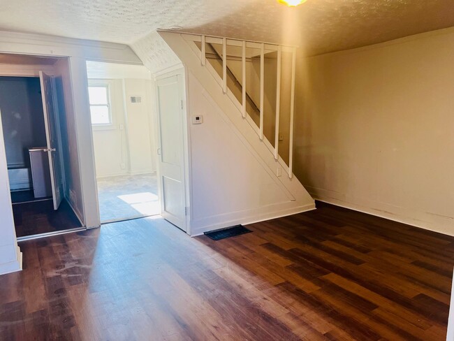 Building Photo - Two bedroom in West Louisville now available!