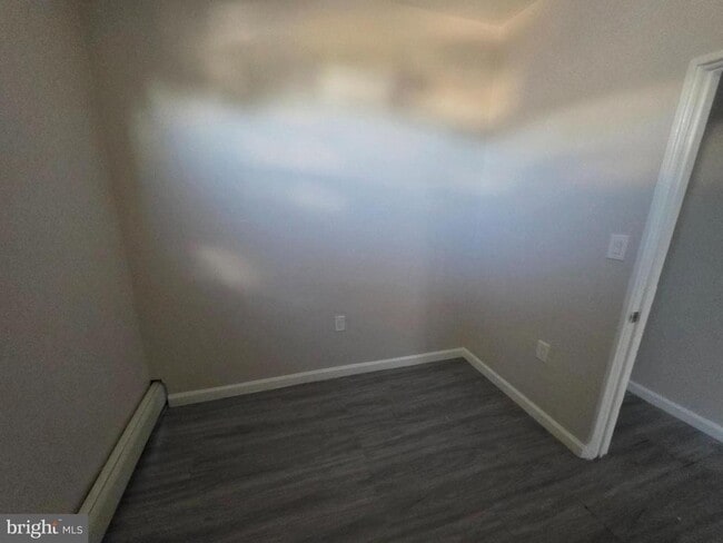 Foto del edificio - 305 Lafayette Ave