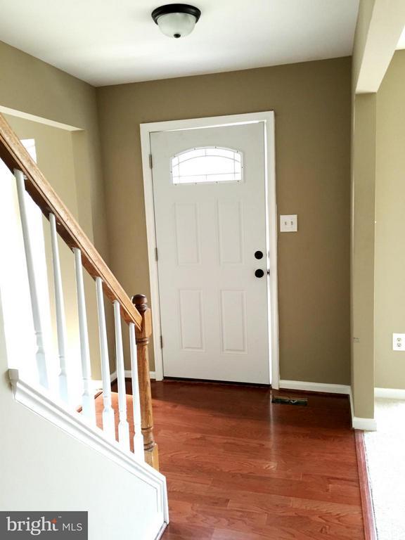 Building Photo - 96 Tanterra Dr