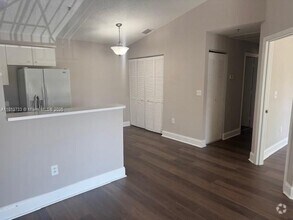 Building Photo - 5580 NW 61st St