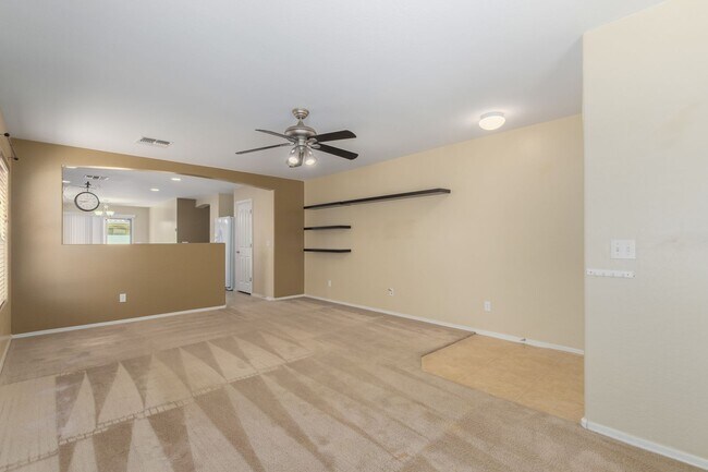 Foto del edificio - 3-Bedroom Home in The Villages at Queen Cr...