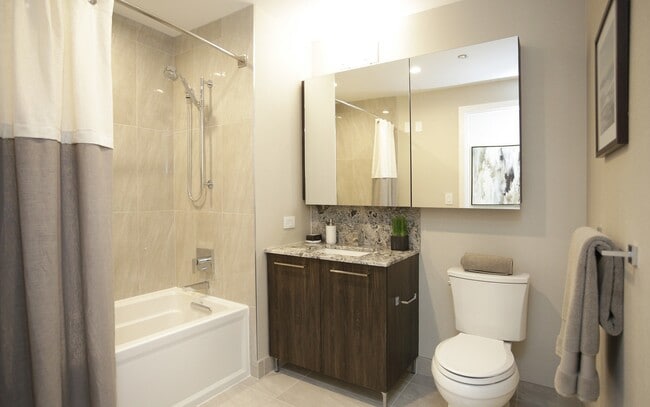 Photo - 798 N Hudson Ave Apartment