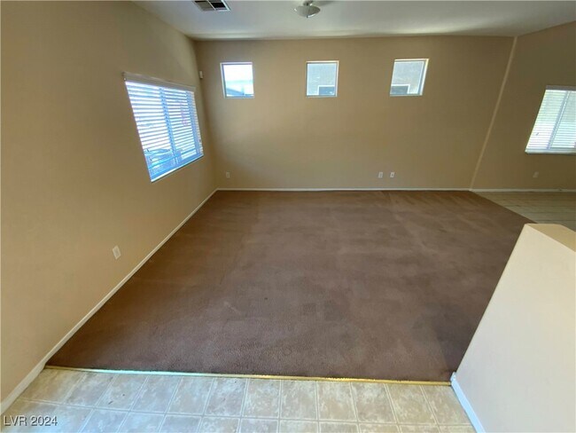 Building Photo - 3824 E Carisbrook Dr