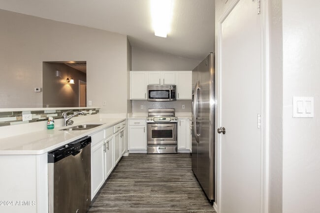 Foto del edificio - 14916 N 125th Ln