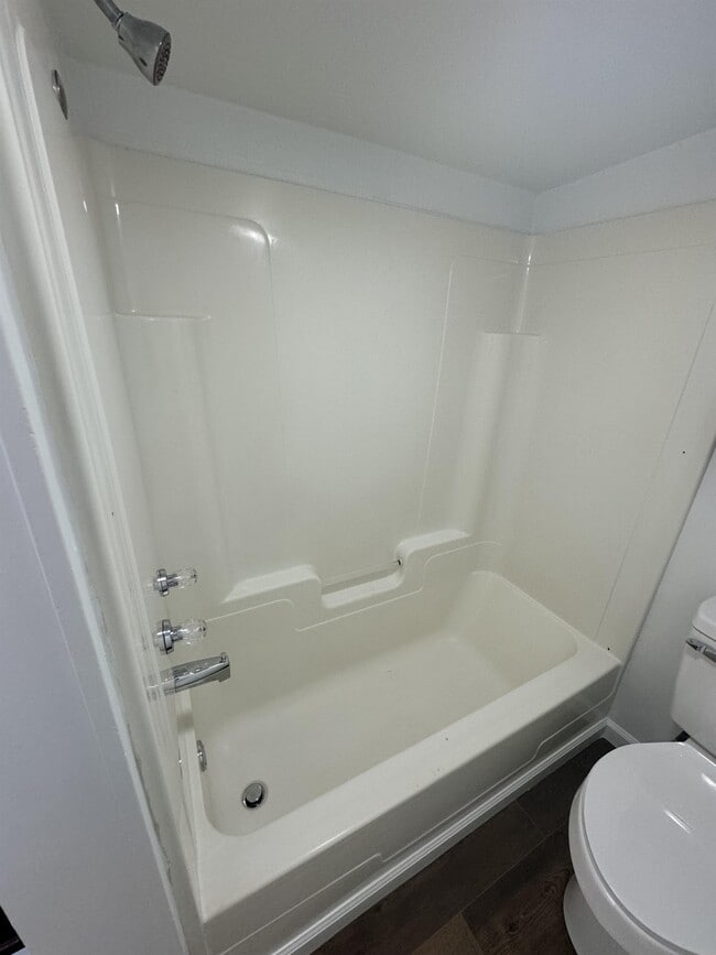 Foto del edificio - 88 Clinton Ave