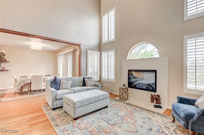 Foto del edificio - 7808 Bluewater Dr