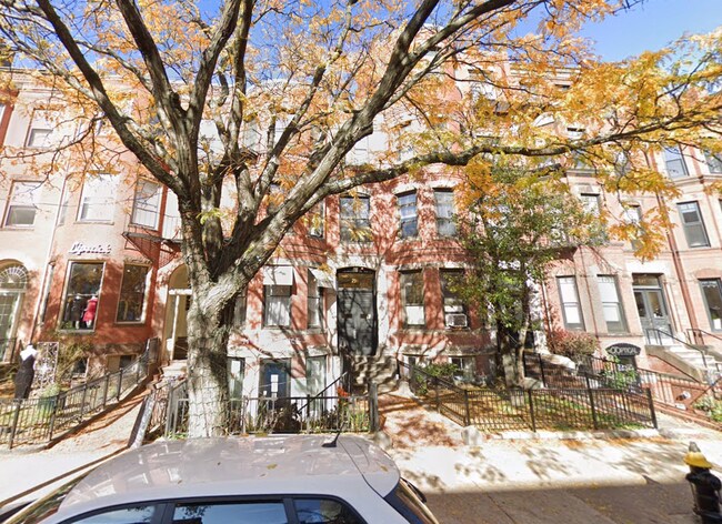 Foto del edificio - 291 Newbury St