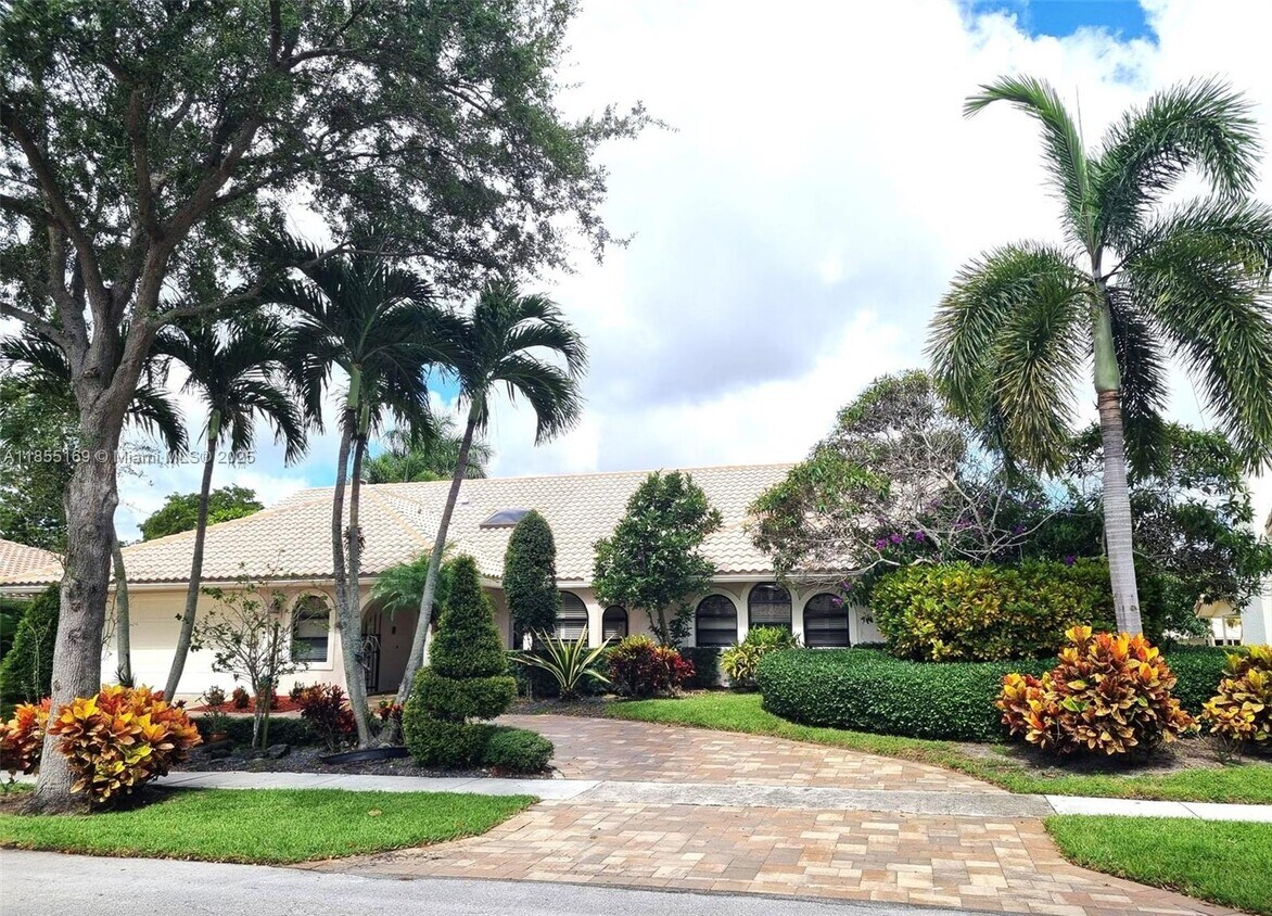 Foto principal - 2685 NW 27th Terrace