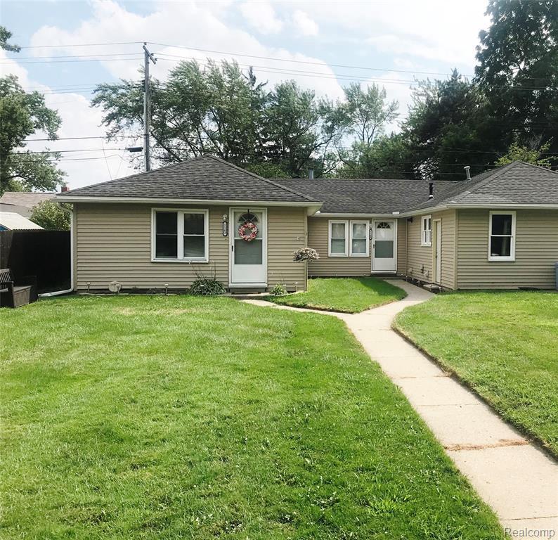 Primary Photo - 1160 Boyd St