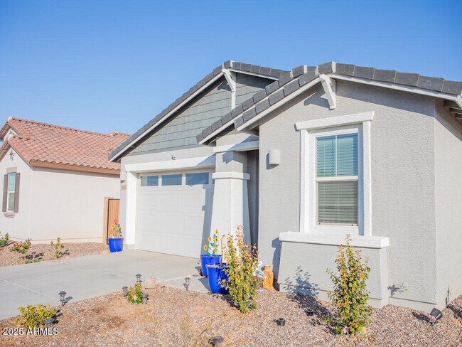 Building Photo - 4342 Enmark Dr