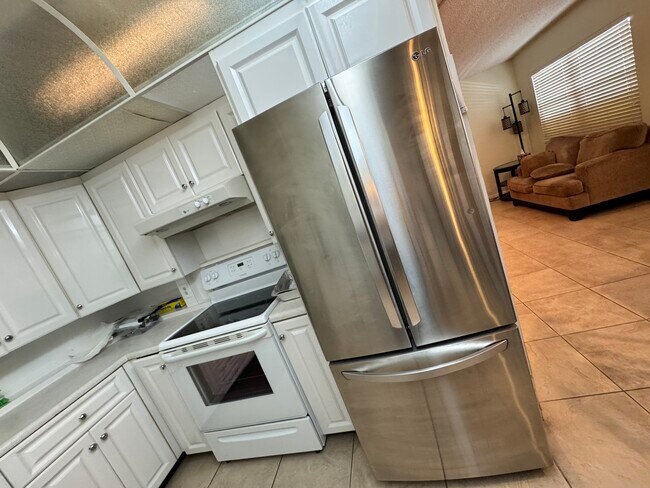 Cocina - 4007 Yarmouth a