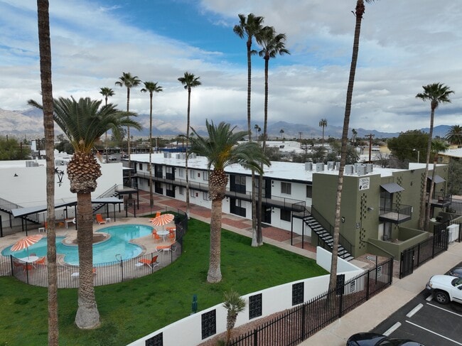 3D Exterior - Palms on 2nd