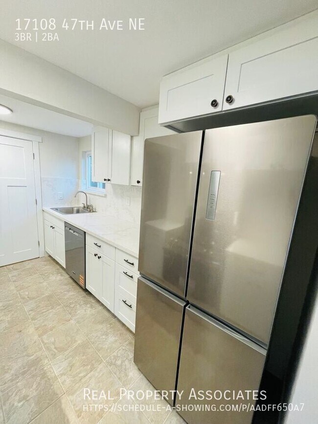 Foto del edificio - 17108 47th Ave NE