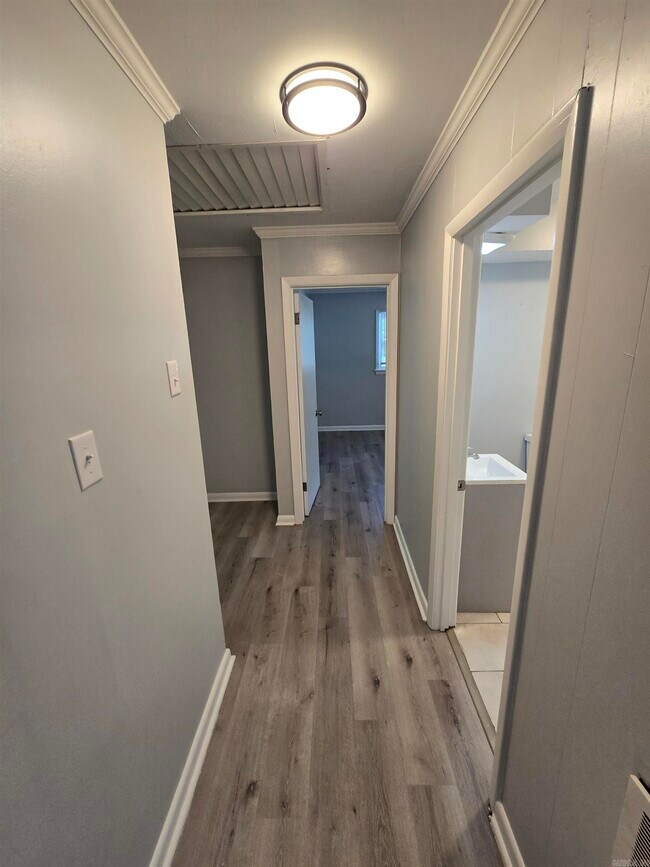 Foto del edificio - 8713 Westwood Ave
