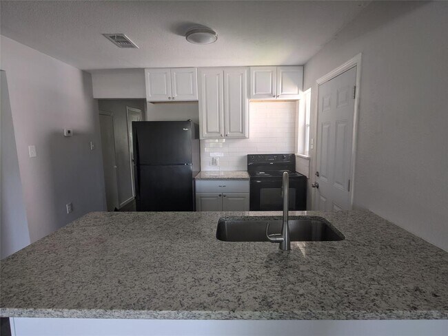 Foto del edificio - 517 NE 19th St