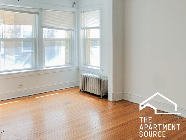 Foto del edificio - 5059 N Damen Ave