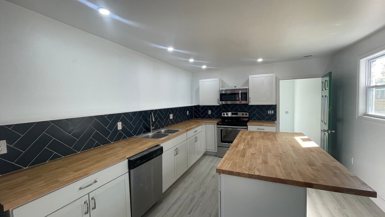 226 Broad St, Crumpton, MD 21628 House Rental in Crumpton, MD