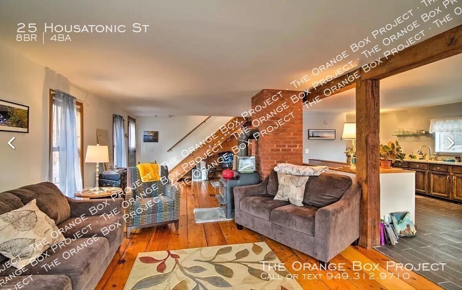 Building Photo - 25 Housatonic St