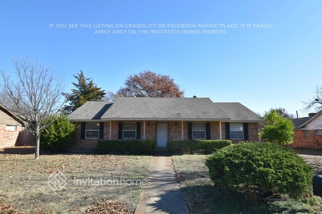 Building Photo - 945 Clear Springs Dr