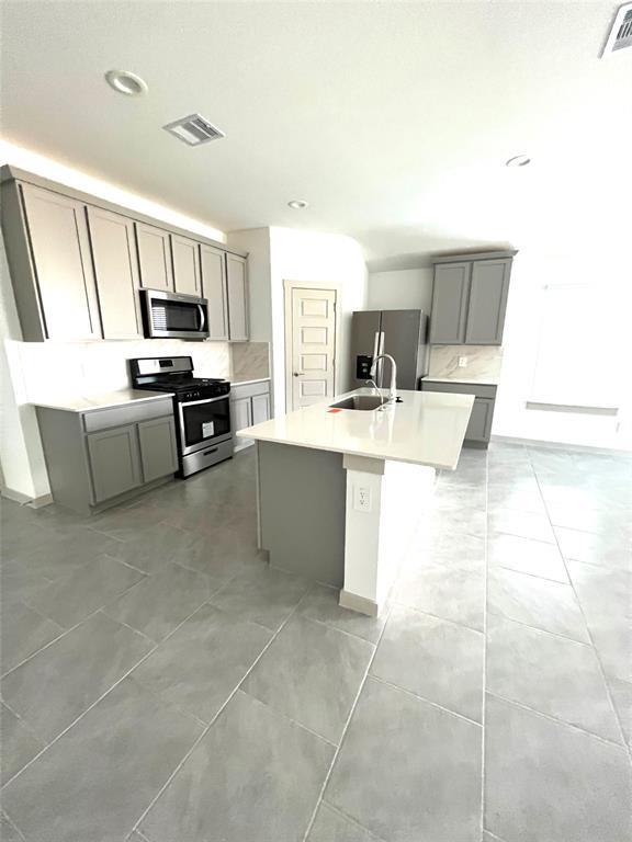 Foto del edificio - 4011 Yonkers Valley Ln