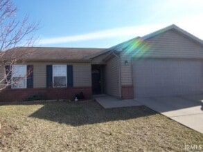Building Photo - 307 Duke Ln