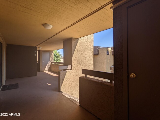 Building Photo - 3535 W Tierra Buena Ln