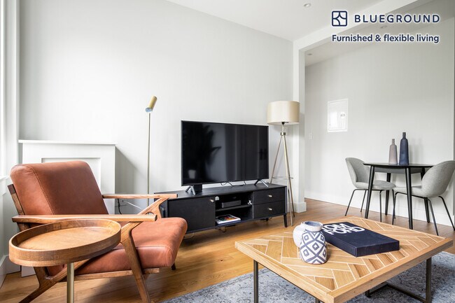 Building Photo - 4 Elko St