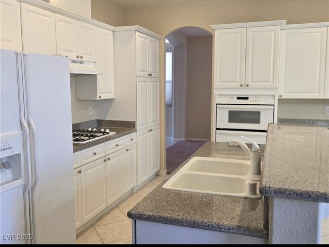 Foto del edificio - 3766 Port Ritchey St