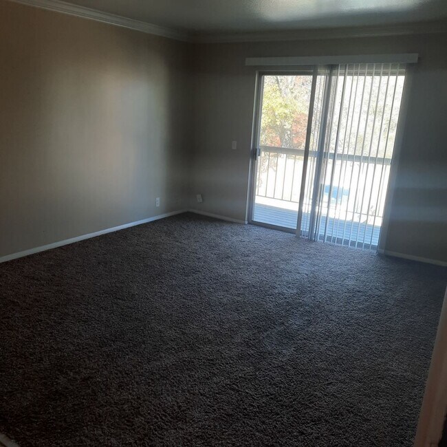 Foto del edificio - 5931 E 33rd Ct