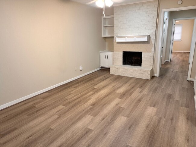 Building Photo - 2404 PR