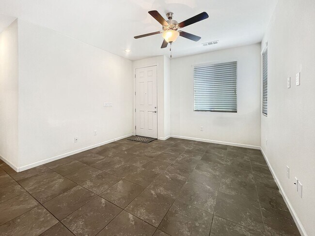 Foto del edificio - Super Desirable Wingfield Springs Single-Story 3 Bd 2-Car Garage