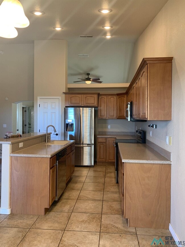 Building Photo - 3005 Fred Daugherty Dr