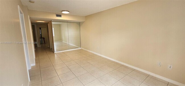 Foto del edificio - 13407 SW 154th St