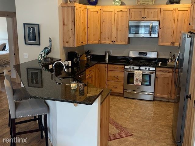 Building Photo - 3 br, 2.5 bath Townhome - 605 Geddes Ave