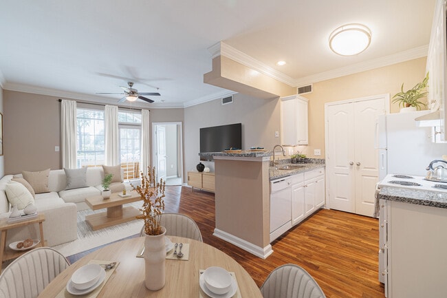 Building Photo - Deal Alert: Get Up to $400 Off First Month!