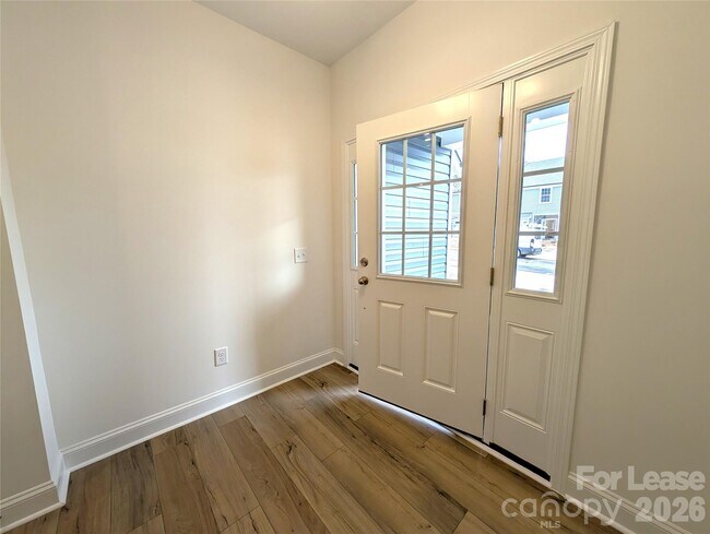 Foto del edificio - 7712 Ethora Wy