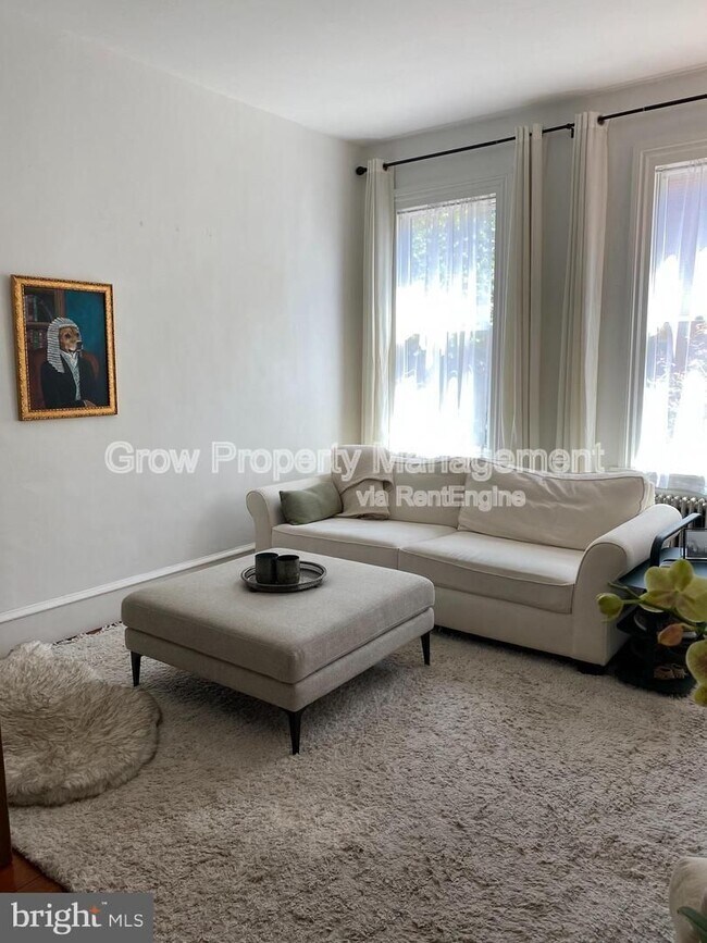 Foto del edificio - 866 N Lawrence St